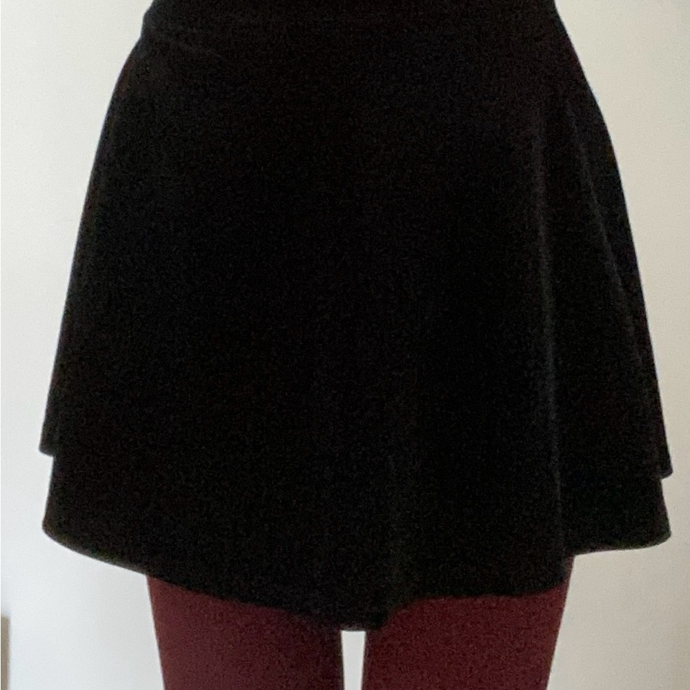 Forever 21 Black Skater Velvet Mini Skirt for Work